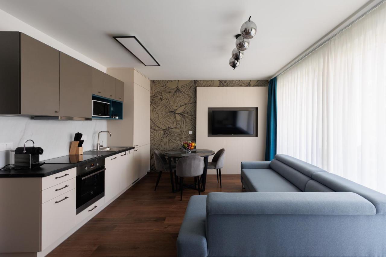 Bauhaus Wellness 102