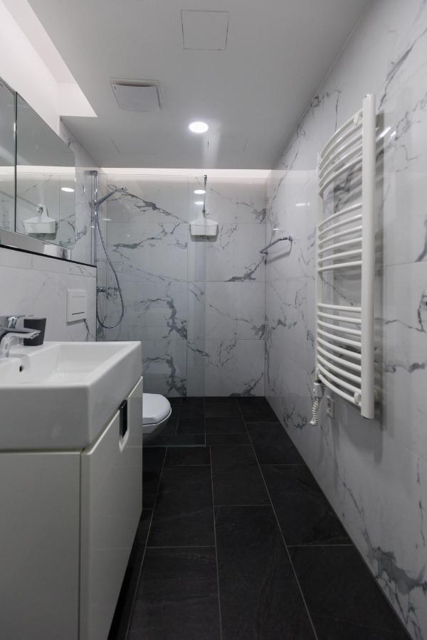 Apartment Bauhaus Wellness 102 *