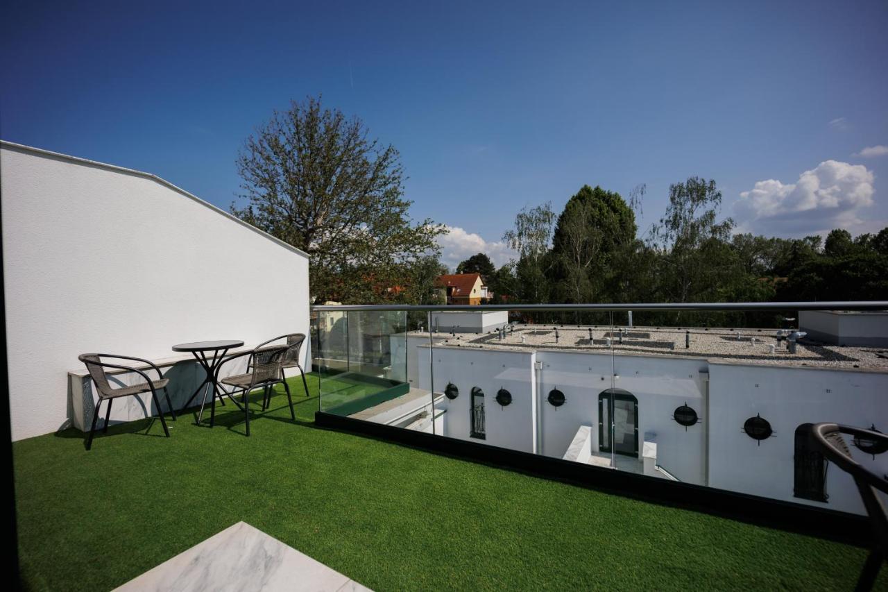 Apartment Bauhaus Wellness 102 *